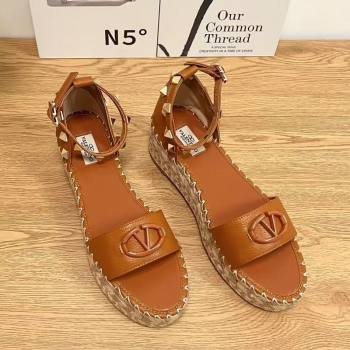 Valentino Vlogo Platform Espadrille Sandals in Grained Calfskin Brown 2025 0426 (JD-250426101)