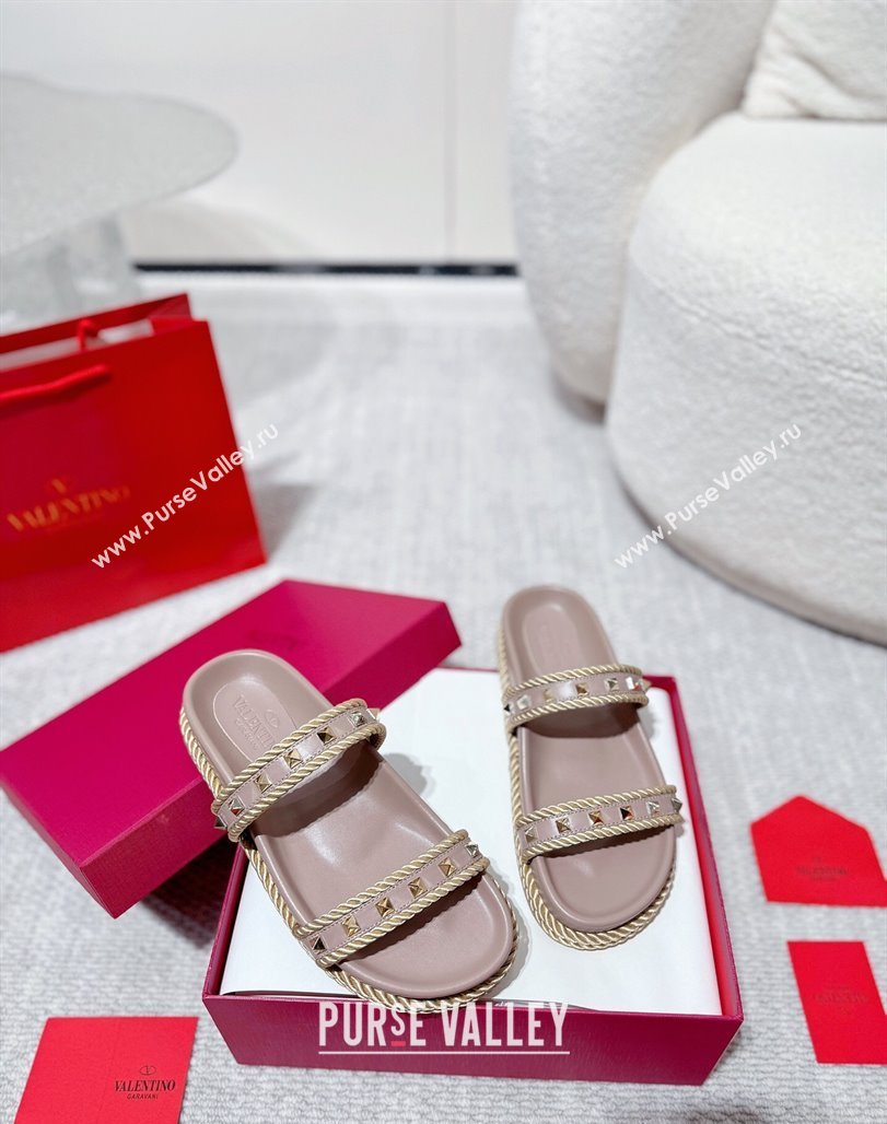 Valentino Rockstud Flat Slides Sandal in Calfskin and Cord Dusty Pink 2025 VLTN042801 (MD-250428003)