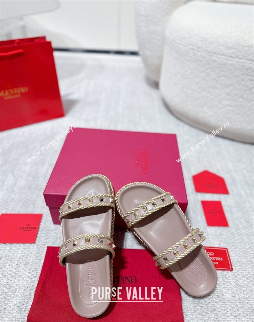 Valentino Rockstud Flat Slides Sandal in Calfskin and Cord Dusty Pink 2025 VLTN042801 (MD-250428003)