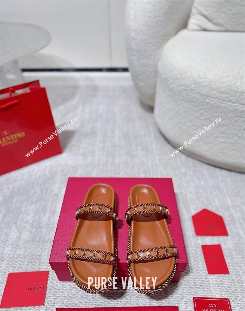 Valentino Rockstud Flat Slides Sandal in Calfskin and Cord Brown2 2025 VLTN042801 (MD-250428004)