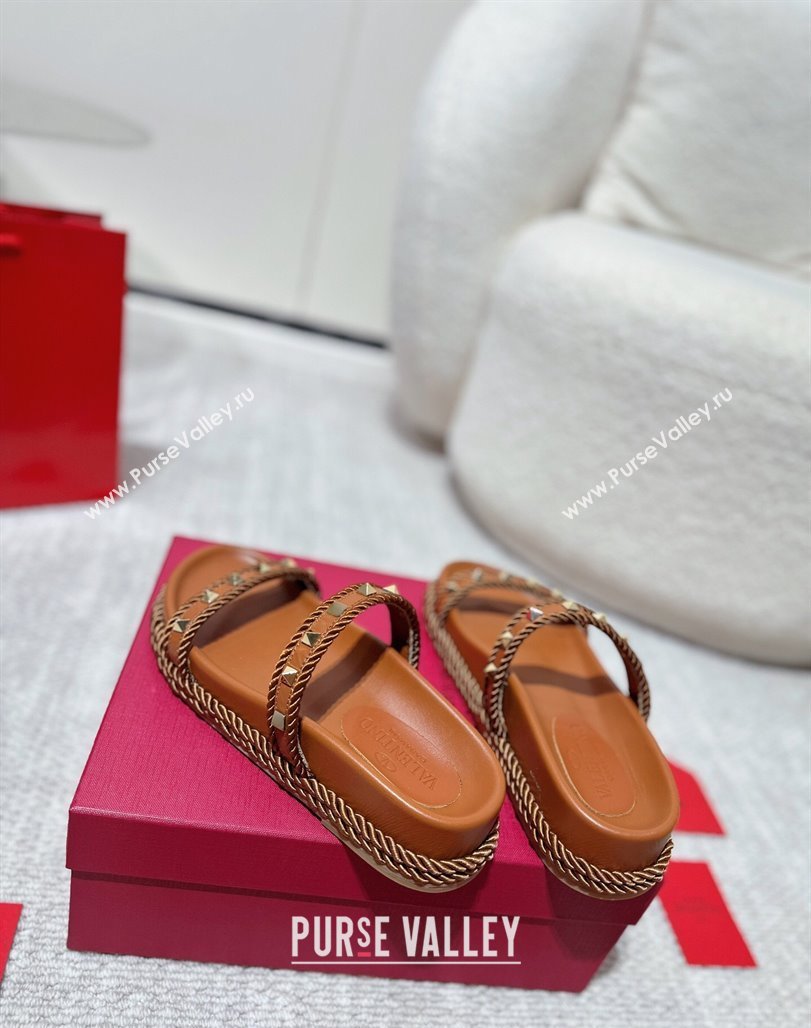 Valentino Rockstud Flat Slides Sandal in Calfskin and Cord Brown2 2025 VLTN042801 (MD-250428004)