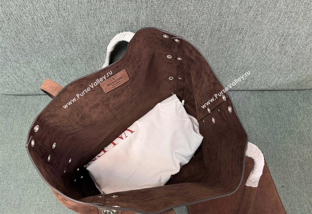 Valentino Medium Nellcôte Shopping Bag in Suede with Ball Studs Coffee Brown 2025 3177 (JD-250520068)