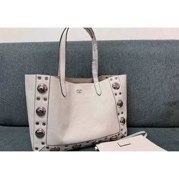 Valentino Medium Nellcôte Shopping Bag in Grainy Calfskin with Ball Studs White 2025 3177 (JD-250520066)