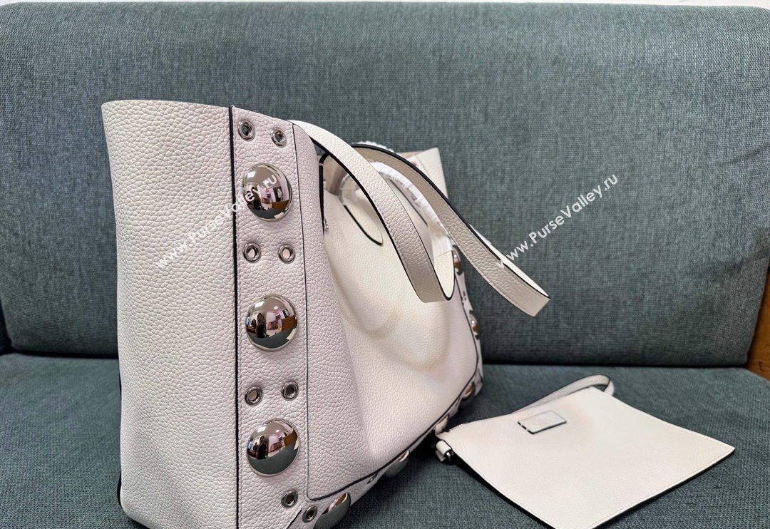 Valentino Medium Nellcôte Shopping Bag in Grainy Calfskin with Ball Studs White 2025 3177 (JD-250520066)