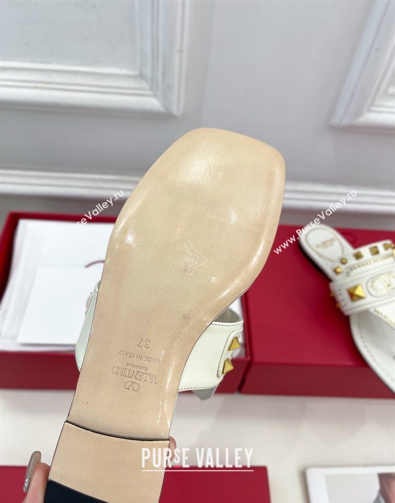 Valentino Plaster Caster Flat Thong Slides Sandal in Calfskin White 2025 (MD-250603080)