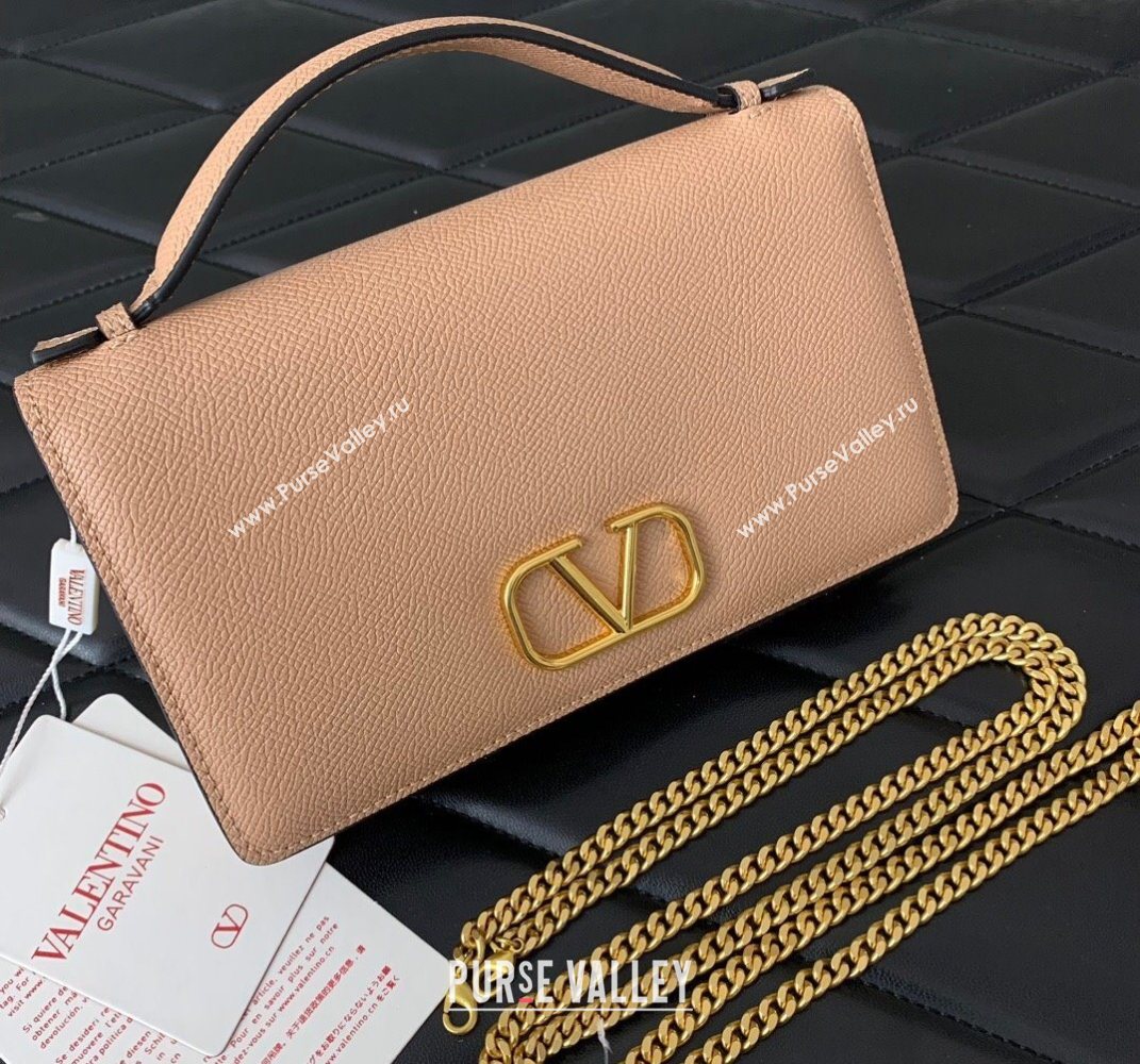 Valentino VLogo Signature Grainy Calfskin Wallet with Chain Apricot 2025 VLTN068 (LKF-250626021)
