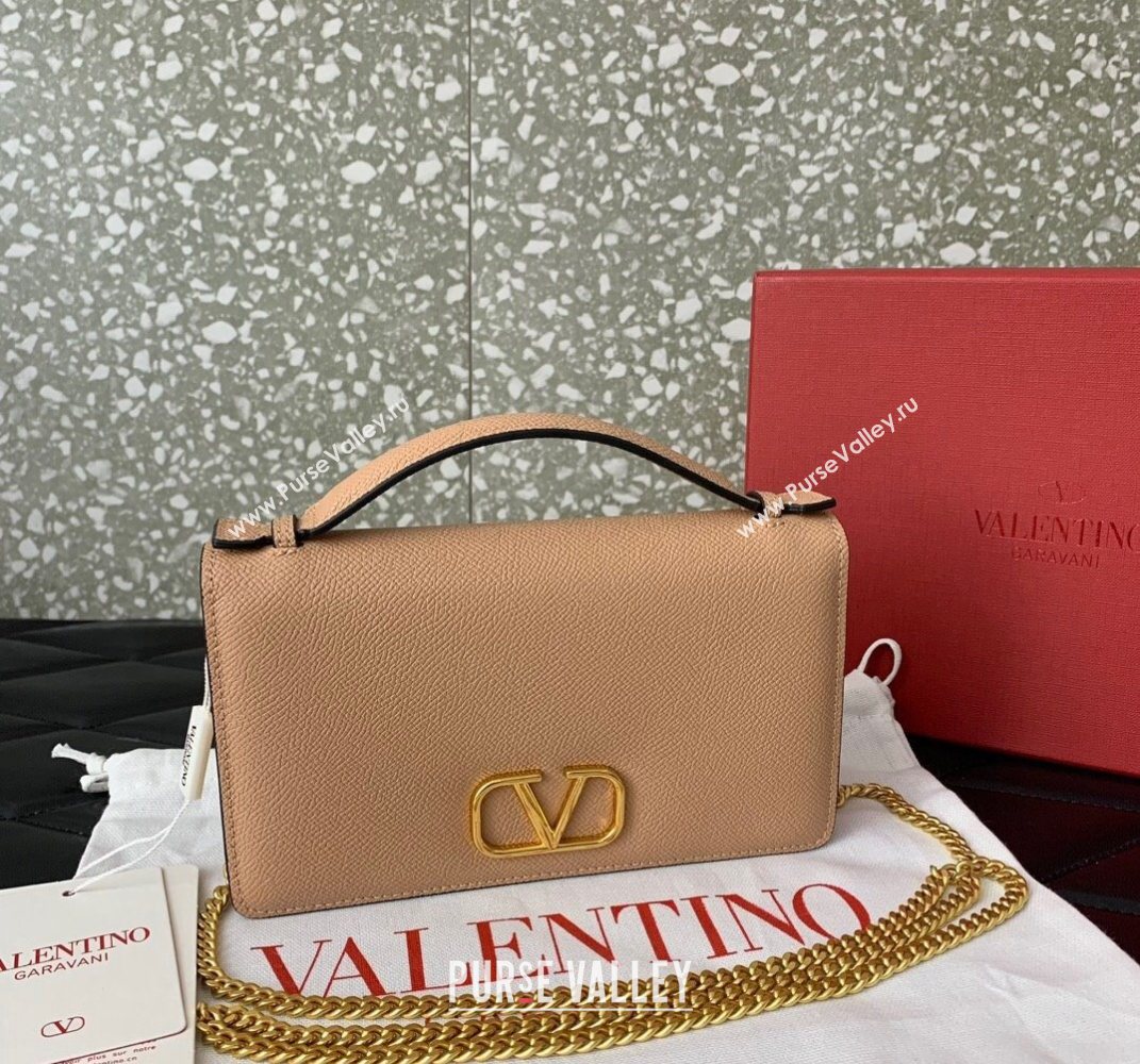 Valentino VLogo Signature Grainy Calfskin Wallet with Chain Apricot 2025 VLTN068 (LKF-250626021)