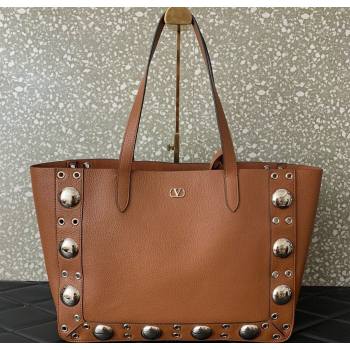 Valentino Medium Nellcôte Shopping Bag in Grainy Calfskin with Ball Studs Brown 2025 0076 (LKF-250626038)