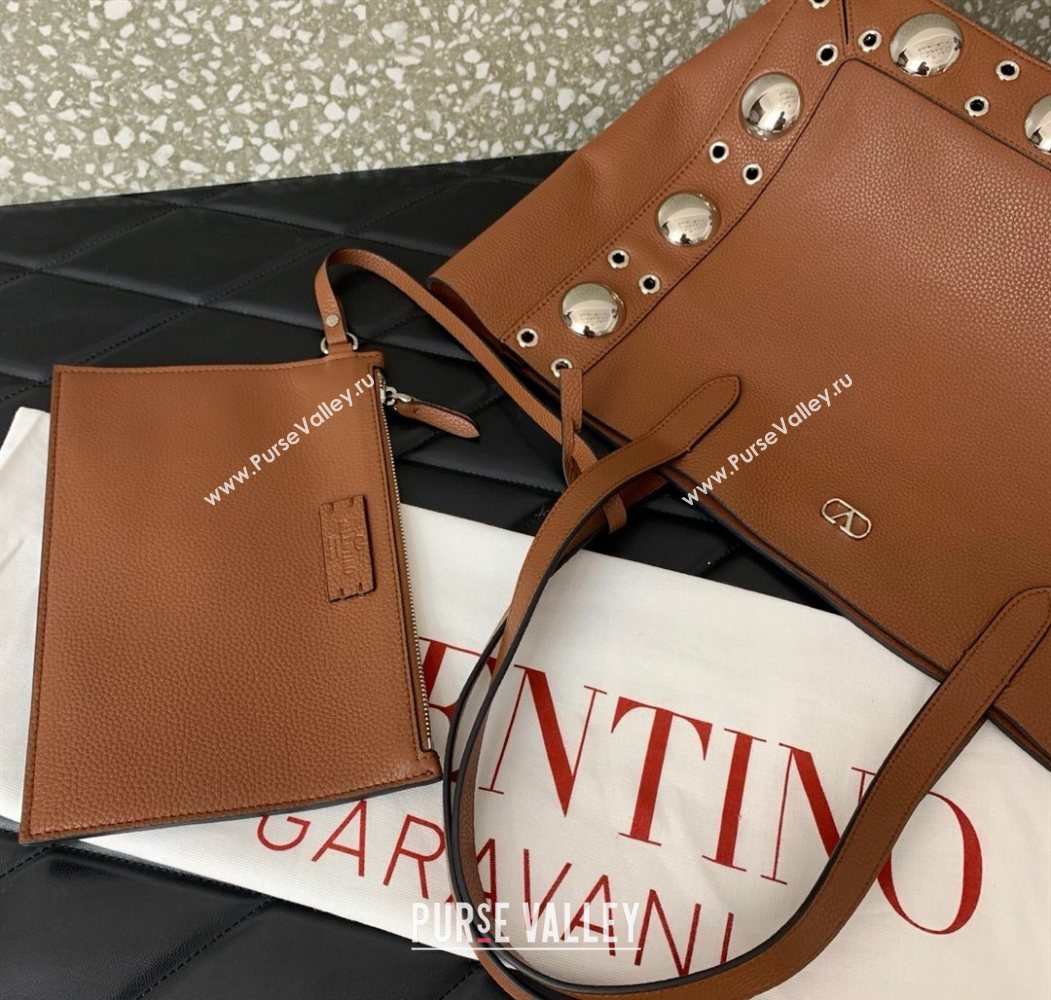 Valentino Medium Nellcôte Shopping Bag in Grainy Calfskin with Ball Studs Brown 2025 0076 (LKF-250626038)