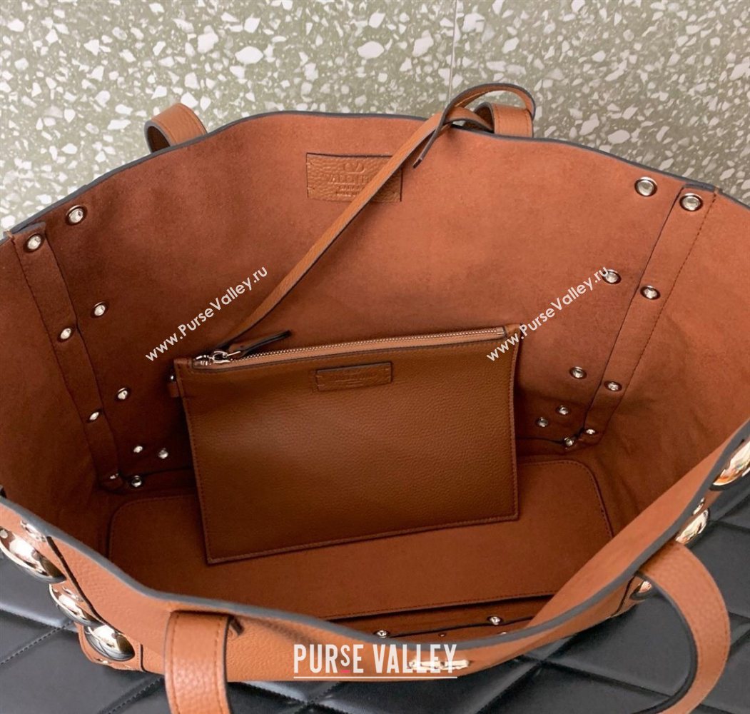 Valentino Medium Nellcôte Shopping Bag in Grainy Calfskin with Ball Studs Brown 2025 0076 (LKF-250626038)