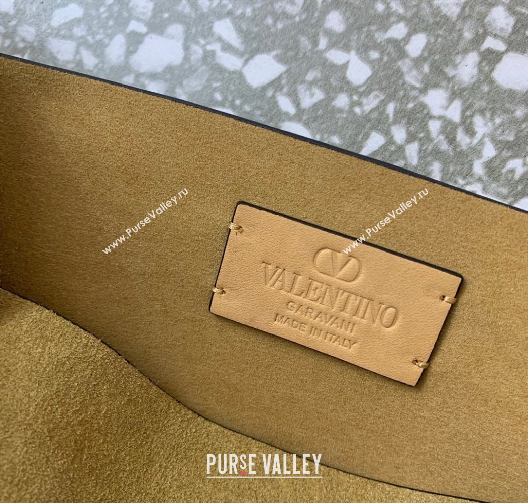 Valentino Medium Nellcôte Shopping Bag in Grainy Calfskin with Ball Studs Khaki 2025 0076 (LKF-250626042)