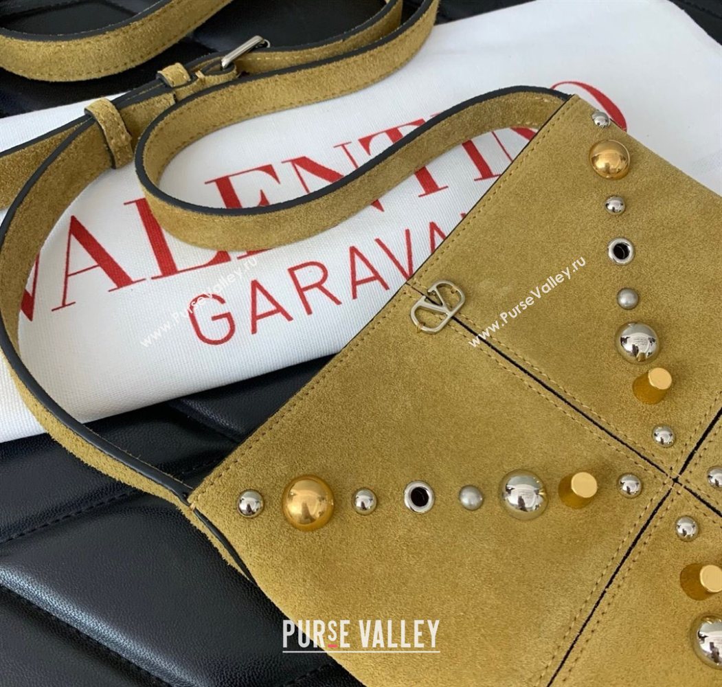 Valentino Nellcôte Small Shoulder Bag in Suede with Fringes Tassel and Studs Khaki 2025 2028 (LKF-250626056)