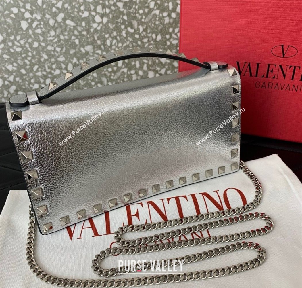 Valentino Rockstud Wallet with Chain in Grainy Calfskin Silver 2025 VLTN098 (LKF-250626028)