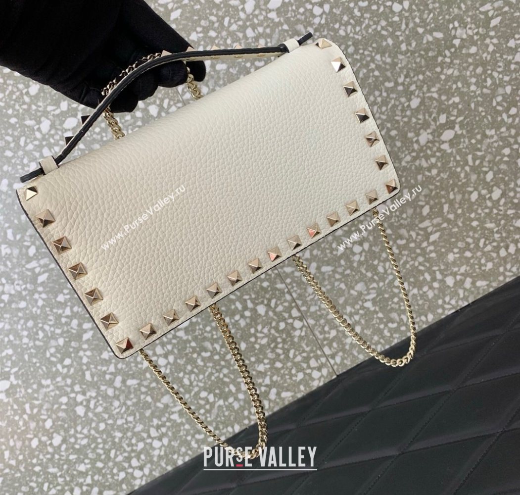 Valentino Rockstud Wallet with Chain in Grainy Calfskin White 2025 VLTN098 (LKF-250626033)