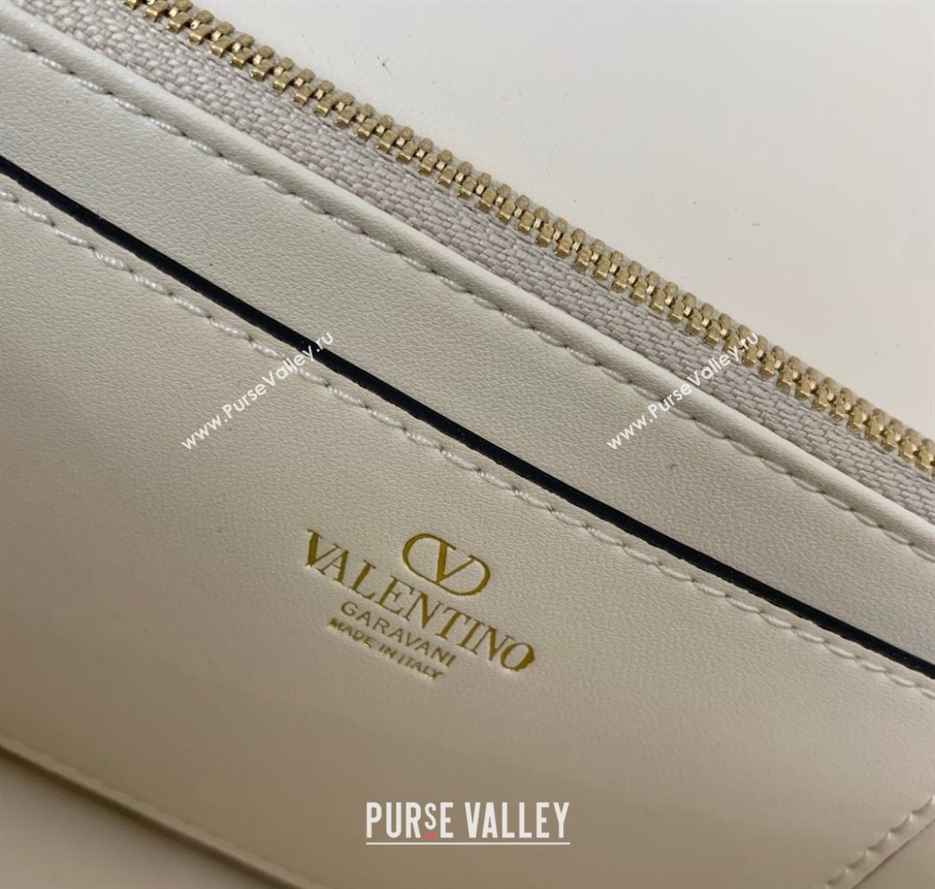 Valentino Rockstud Wallet with Chain in Grainy Calfskin White 2025 VLTN098 (LKF-250626033)
