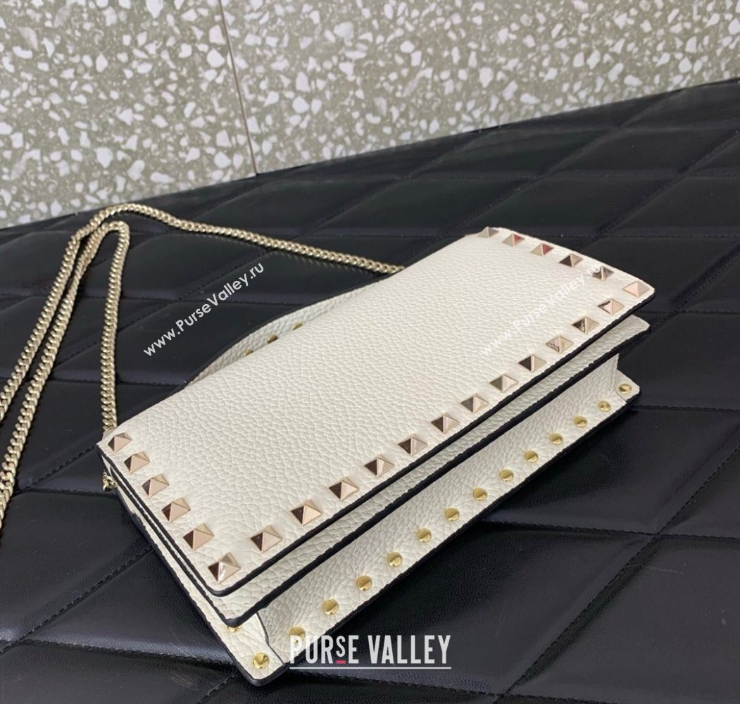 Valentino Rockstud Wallet with Chain in Grainy Calfskin White 2025 VLTN098 (LKF-250626033)