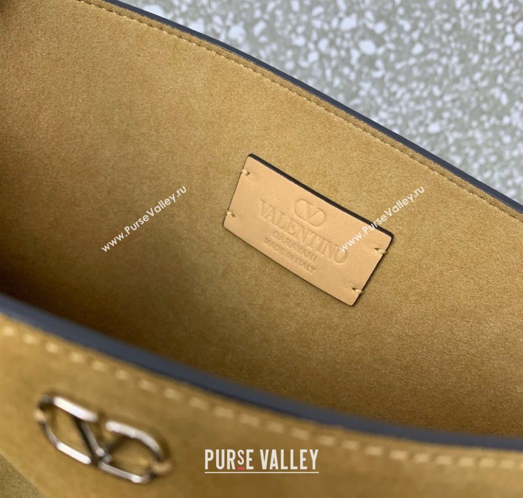 Valentino Nellcôte Shoulder Bag in Suede with Fringes Tassel and Ball Studs Khaki 2025 2033 (LKF-250626052)