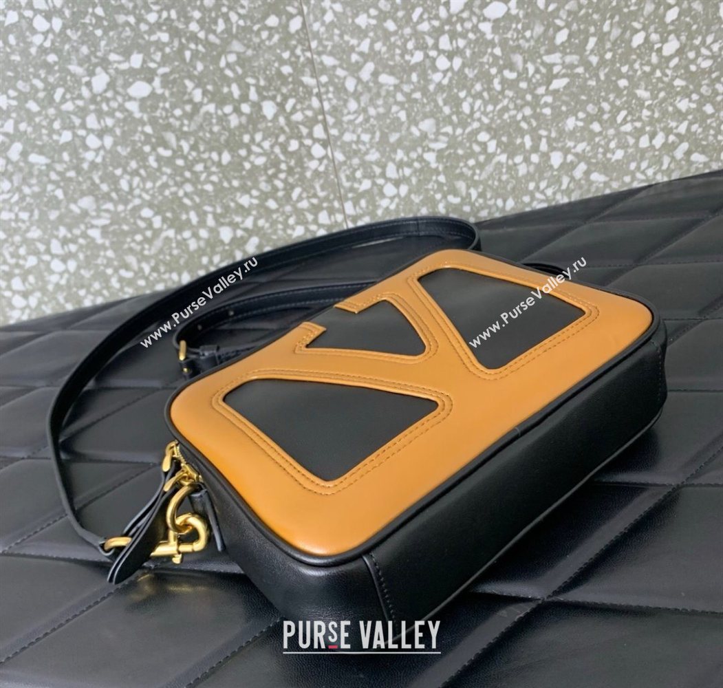 Valentino Viva Superstar Nappa Leather Crossbody Bag Black/Brown 2025 0016 (LKF-250626034)