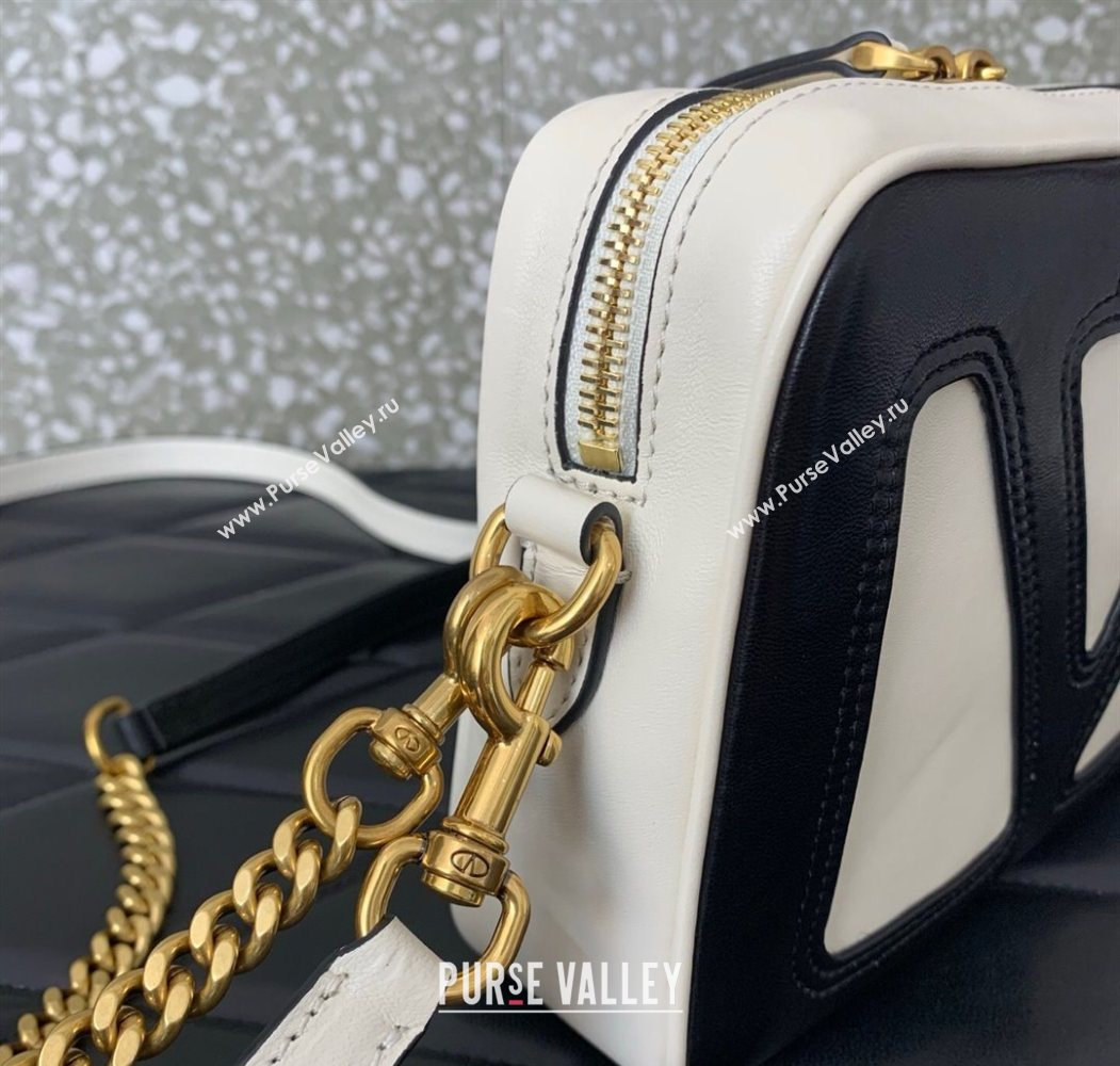 Valentino Viva Superstar Nappa Leather Crossbody Bag White/Black 2025 0016 (LKF-250626035)
