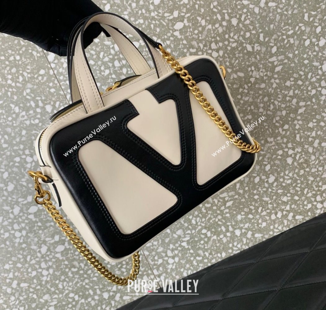Valentino Viva Superstar Nappa Leather Handbag White/Black 2025 0015 (LKF-250626036)