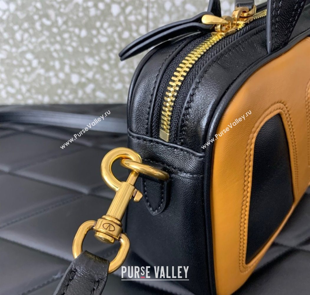 Valentino Viva Superstar Nappa Leather Handbag Black/Brown 2025 0015 (LKF-250626037)