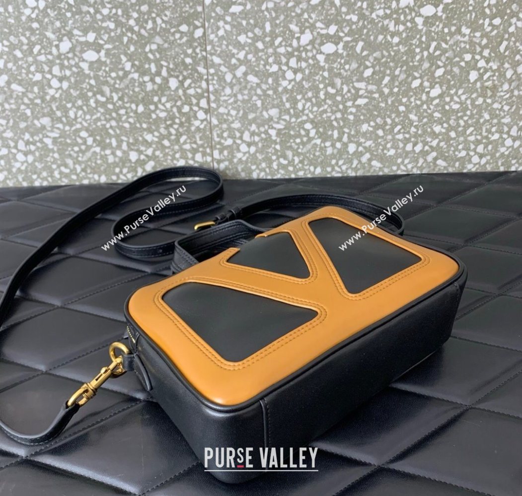 Valentino Viva Superstar Nappa Leather Handbag Black/Brown 2025 0015 (LKF-250626037)