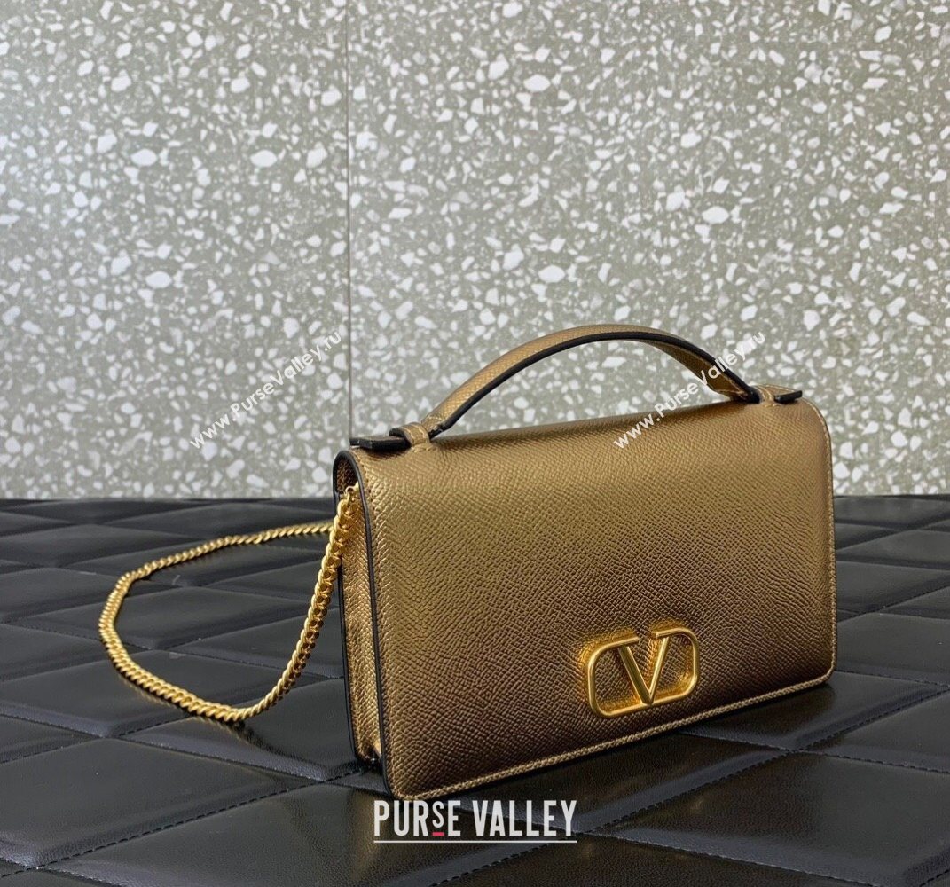 Valentino VLogo Signature Grainy Calfskin Wallet with Chain Gold Yellow 2025 VLTN068 (LKF-250626018)