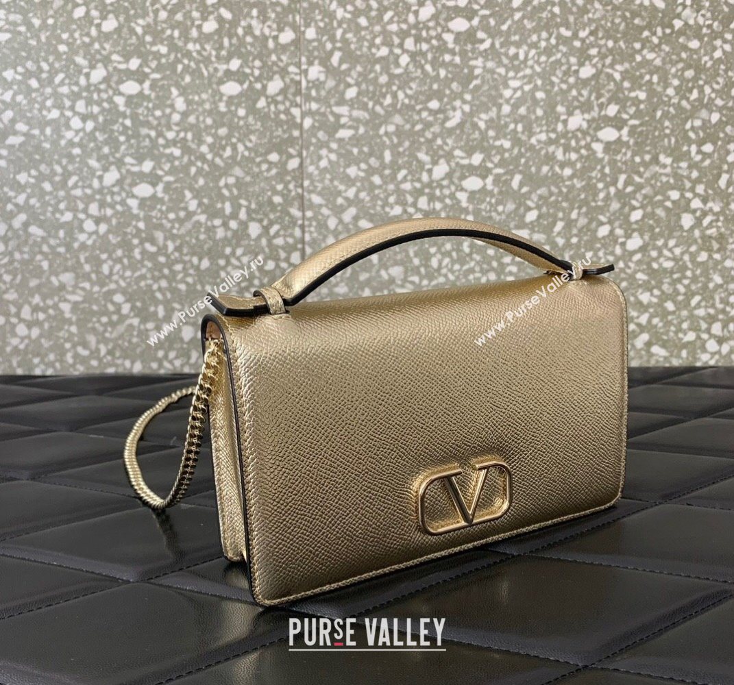 Valentino VLogo Signature Grainy Calfskin Wallet with Chain Light Gold 2025 VLTN068 (LKF-250626019)