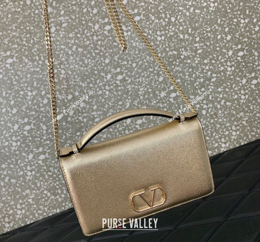 Valentino VLogo Signature Grainy Calfskin Wallet with Chain Light Gold 2025 VLTN068 (LKF-250626019)