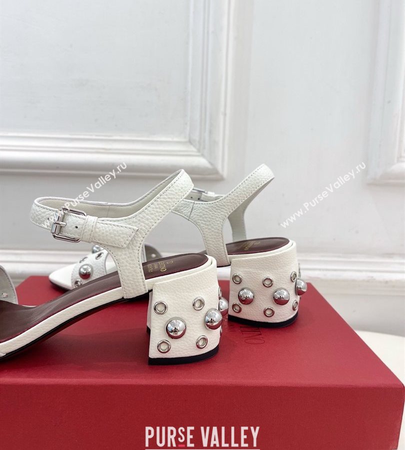 Valentino Nellcôte Heel Sandals 6cm in Grainy Calfskin with Ball Studs White 2025 (syt-250711049)