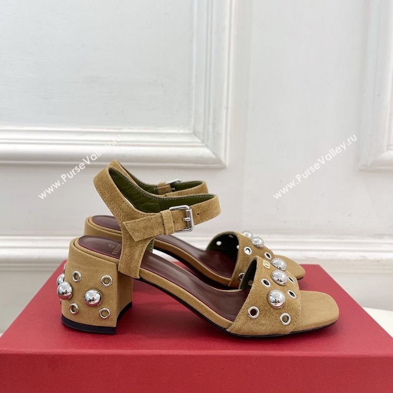 Valentino Nellcôte Heel Sandals 6cm in Suede with Ball Studs Light Brown 2025 (syt-250711050)