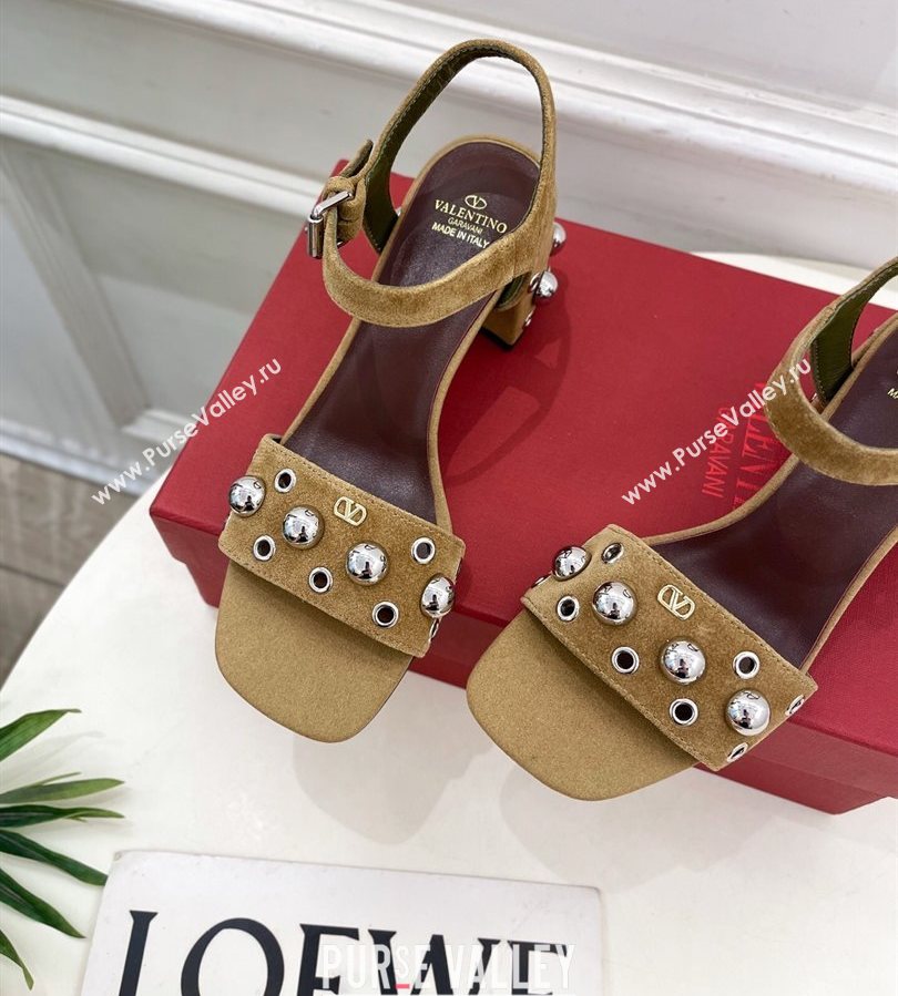 Valentino Nellcôte Heel Sandals 6cm in Suede with Ball Studs Light Brown 2025 (syt-250711050)