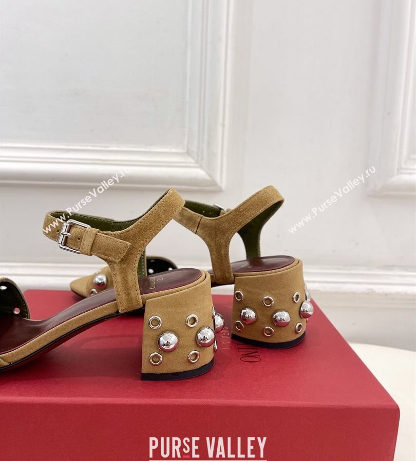 Valentino Nellcôte Heel Sandals 6cm in Suede with Ball Studs Light Brown 2025 (syt-250711050)