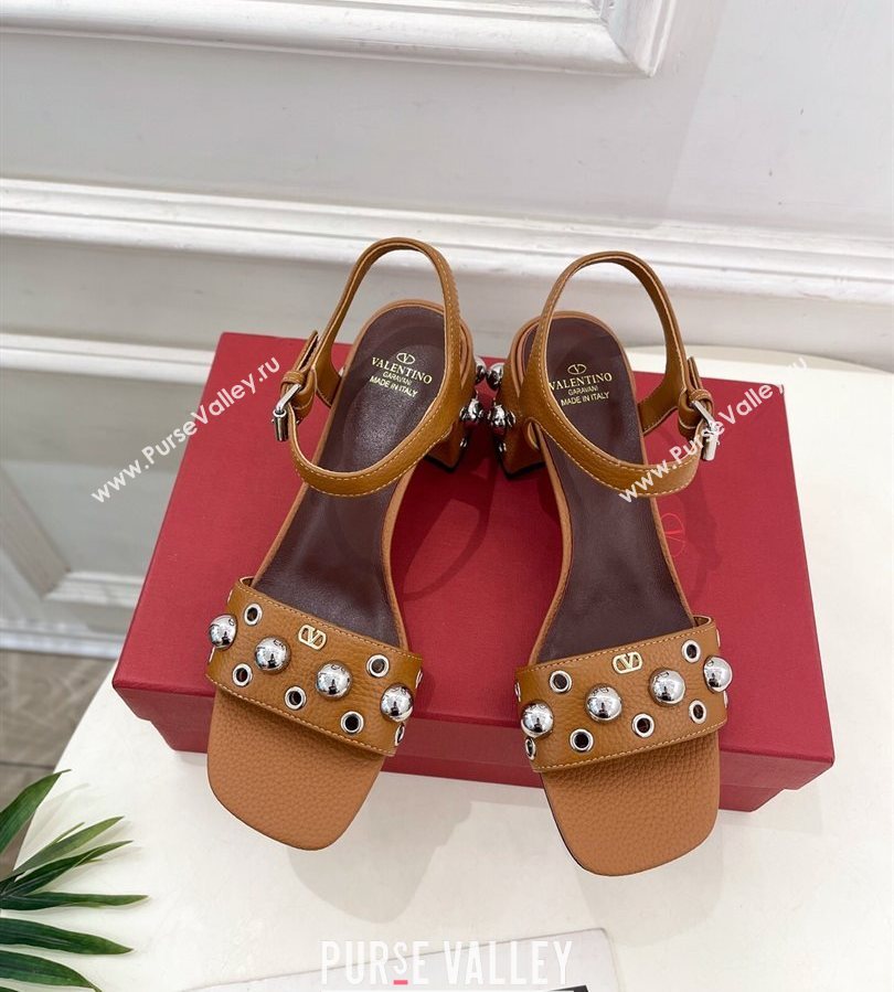 Valentino Nellcôte Heel Sandals 6cm in Grainy Calfskin with Ball Studs Brown 2025 (syt-250711051)