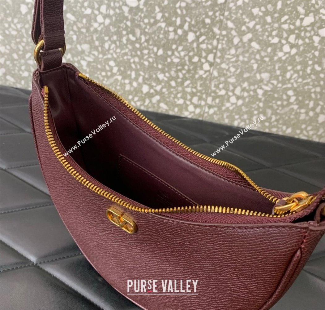 Valentino VLogo Signature mini hobo bag in Grainy Calfskin Dark Burgundy 2025 (LKF-250805015)
