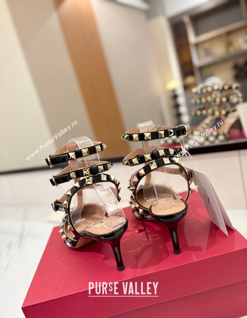 Valentino Rockstud Pumps 6.5cm in Tweed with Triple Strap Black/White 2025 (MD-250821109)