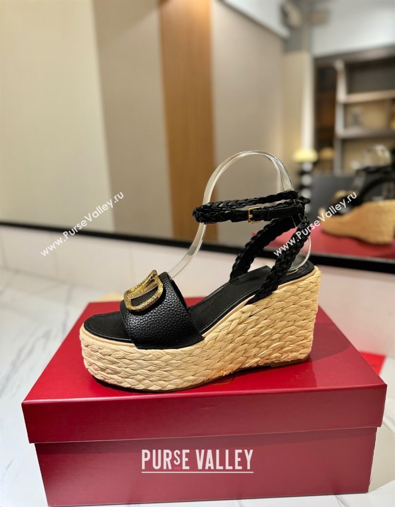 Valentino VLogo Grainy Calfskin Wedge Sandals 9cm Black/Gold 2025 VA082113 (MD-250821125)