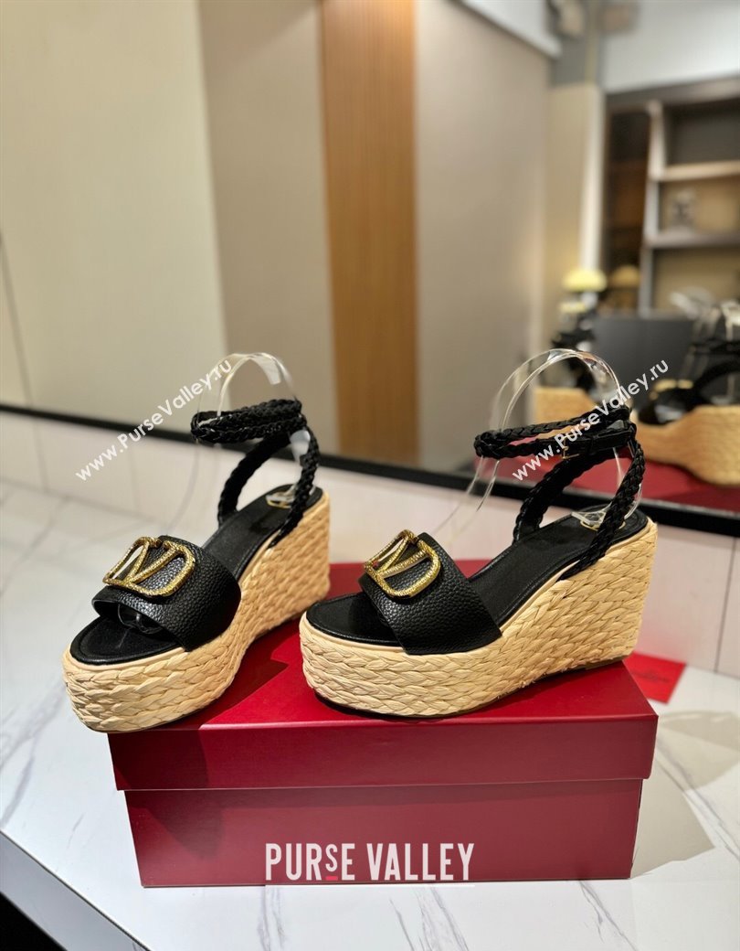 Valentino VLogo Grainy Calfskin Wedge Sandals 9cm Black/Gold 2025 VA082113 (MD-250821125)