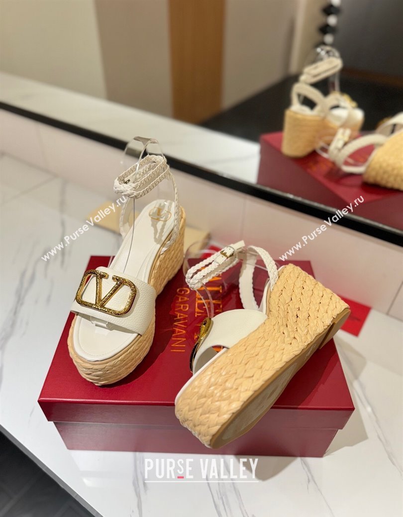 Valentino VLogo Grainy Calfskin Wedge Sandals 9cm White/Gold 2025 VA082113 (MD-250821126)