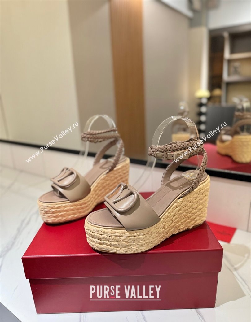Valentino VLogo Calfskin Leather Wedge Sandals 9cm Dusty Beige 2025 VA082113 (MD-250821130)