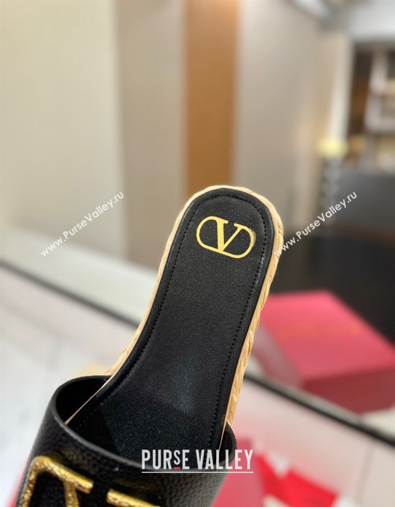 Valentino VLogo Grainy Calfskin Flat Slides Sandal Black/Gold 2025 VA082114 (MD-250821140)