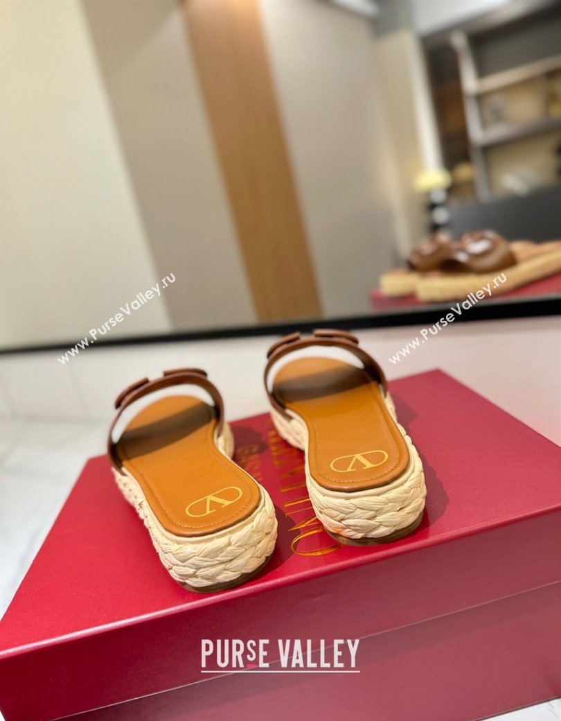 Valentino VLogo Calfskin Leather Flat Slides Sandal Brown 2025 VA082114 (MD-250821142)