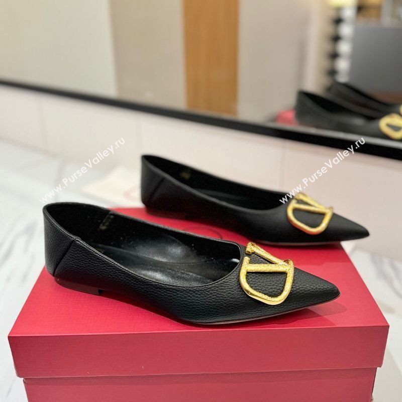 Valentino VLogo Signature Flat Shoes in Grained Calfskin Black 2025 VA082103 (MD-250821016)