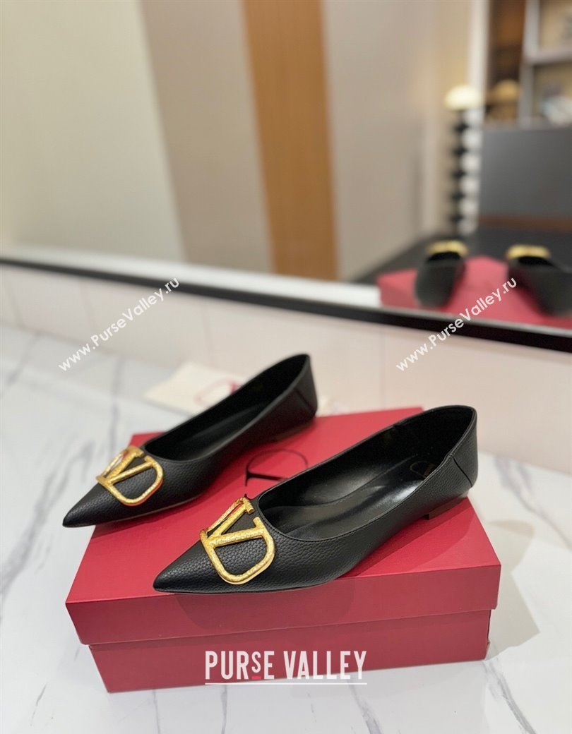 Valentino VLogo Signature Flat Shoes in Grained Calfskin Black 2025 VA082103 (MD-250821016)
