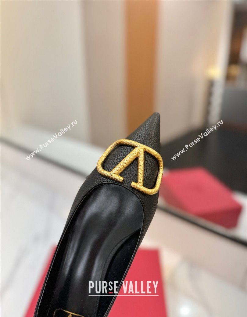 Valentino VLogo Signature Flat Shoes in Grained Calfskin Black 2025 VA082103 (MD-250821016)