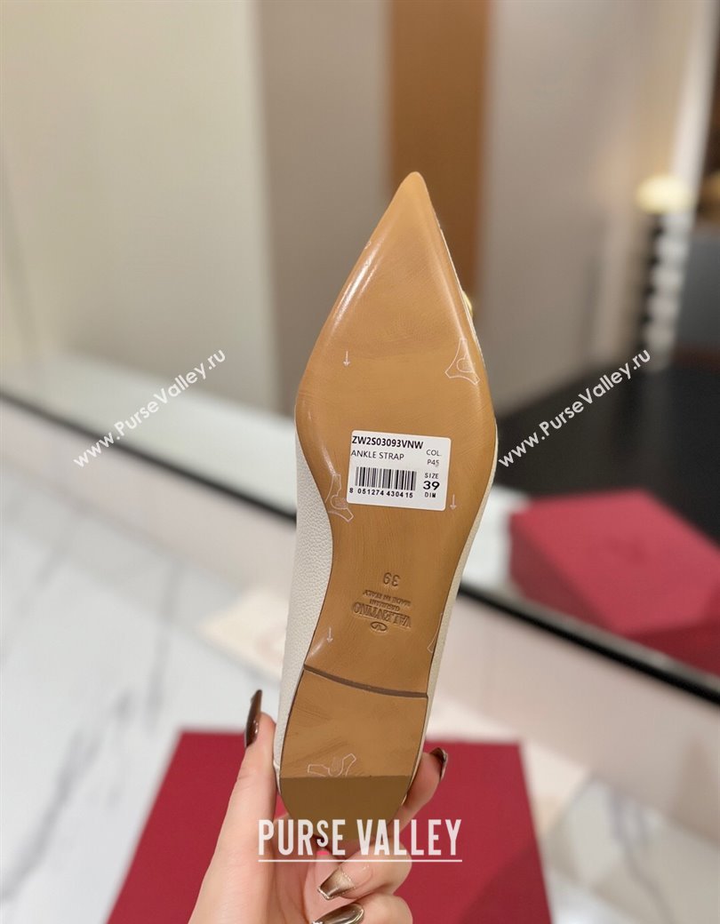 Valentino VLogo Signature Flat Shoes in Grained Calfskin White 2025 VA082103 (MD-250821018)