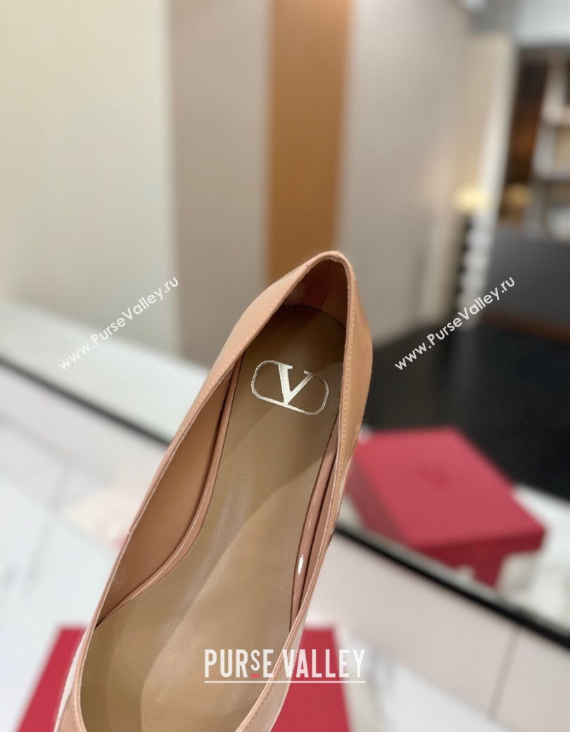 Valentino VLogo Signature Flat Shoes in Patent Calfskin Pale Pink 2025 VA082104 (MD-250821019)