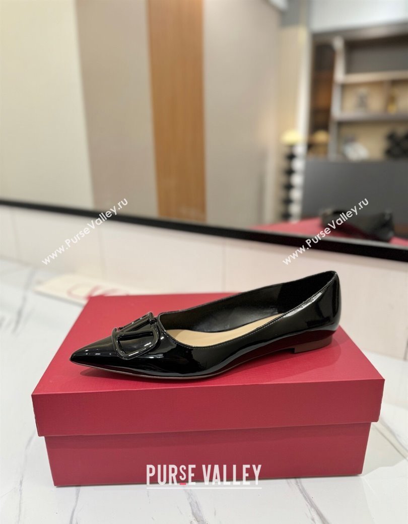 Valentino VLogo Signature Flat Shoes in Patent Calfskin Black 2025 VA082104 (MD-250821020)