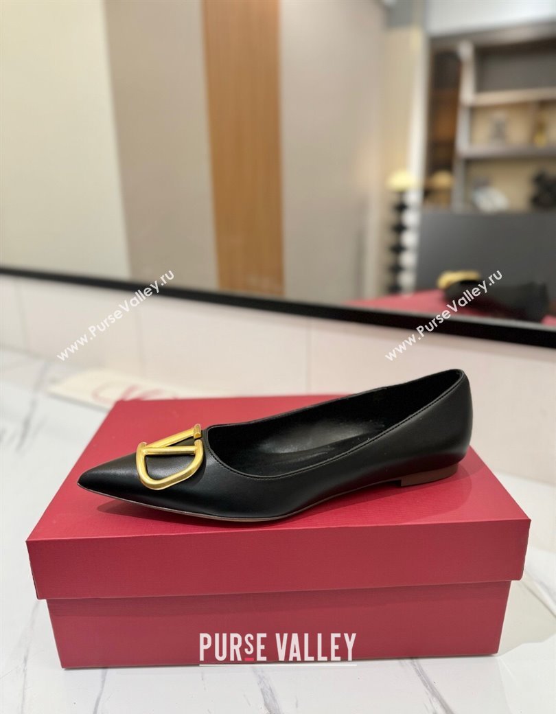 Valentino VLogo Signature Flat Shoes in Calfskin Leather Black/Gold 2025 VA082104 (MD-250821022)