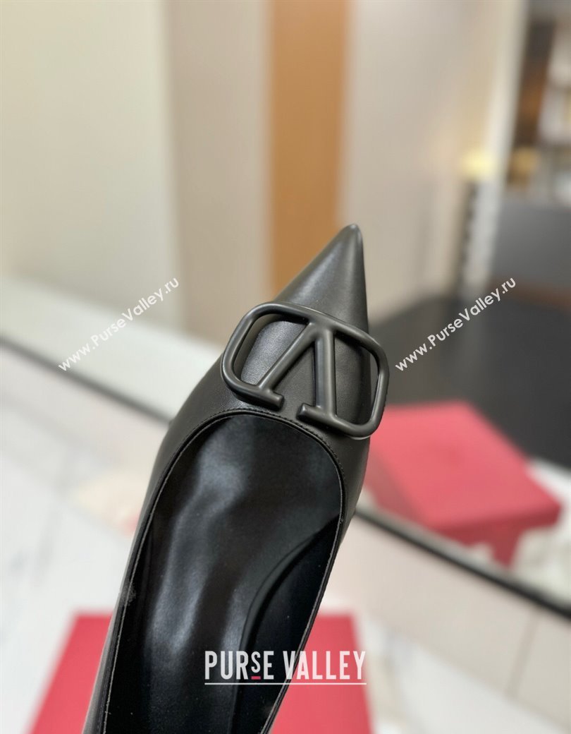 Valentino VLogo Signature Flat Shoes in Calfskin Leather All Black 2025 VA082104 (MD-250821023)